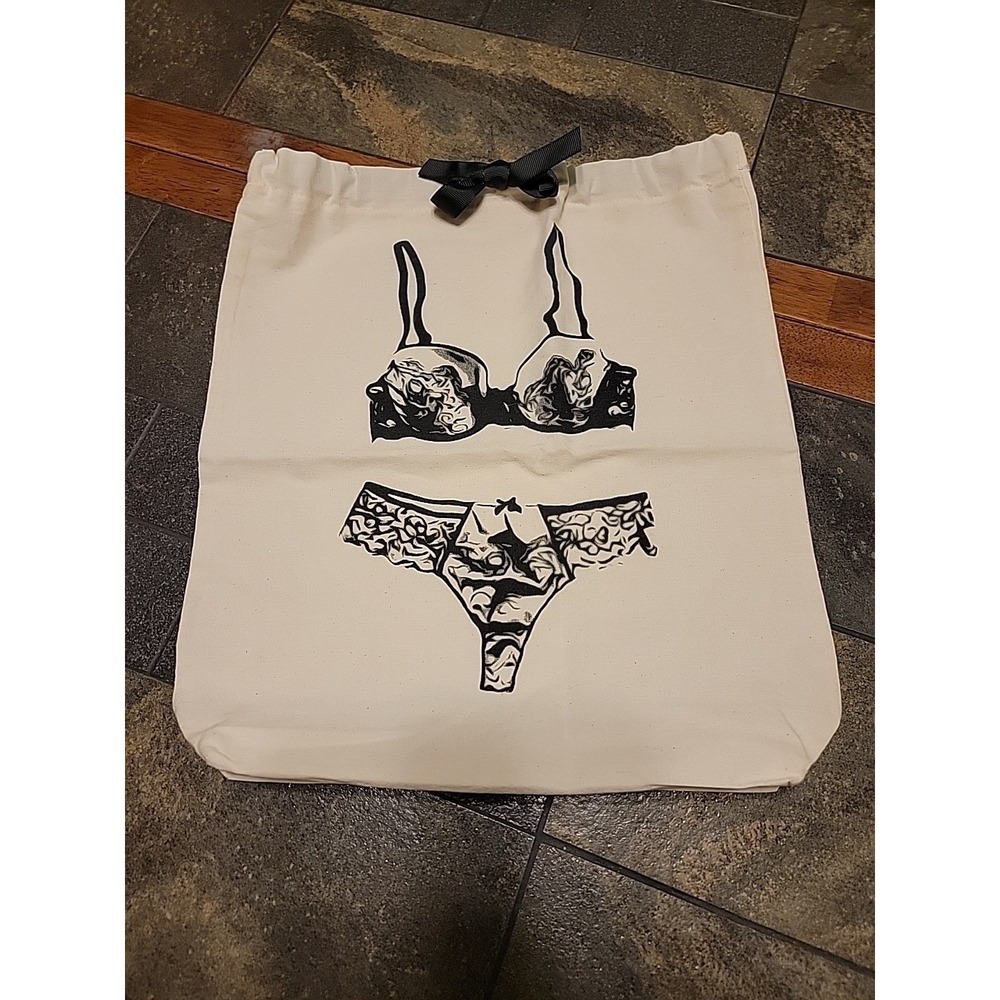 Four Seasons Hotel‎ Chicago Lingerie Drawstring 100% Cotton Laundry Bag 13"x 12"